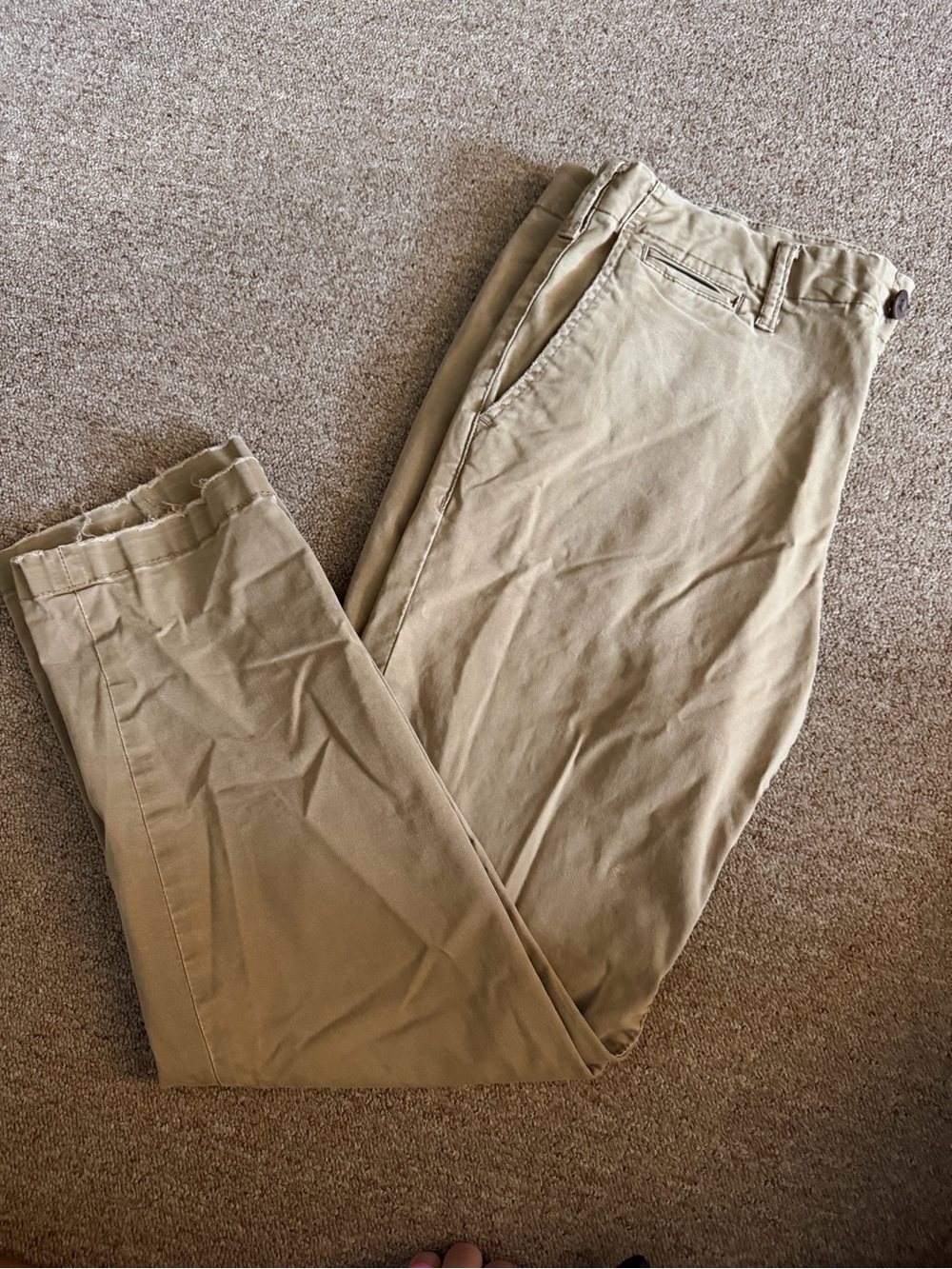 American Eagle Outfitters Men's Flex Khakis